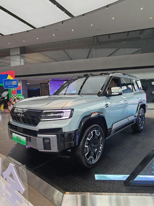 深圳福田区元浪展企业管理咨询比亚迪方程豹硬派越野的爆款，英菲尼迪35周年与你共成长